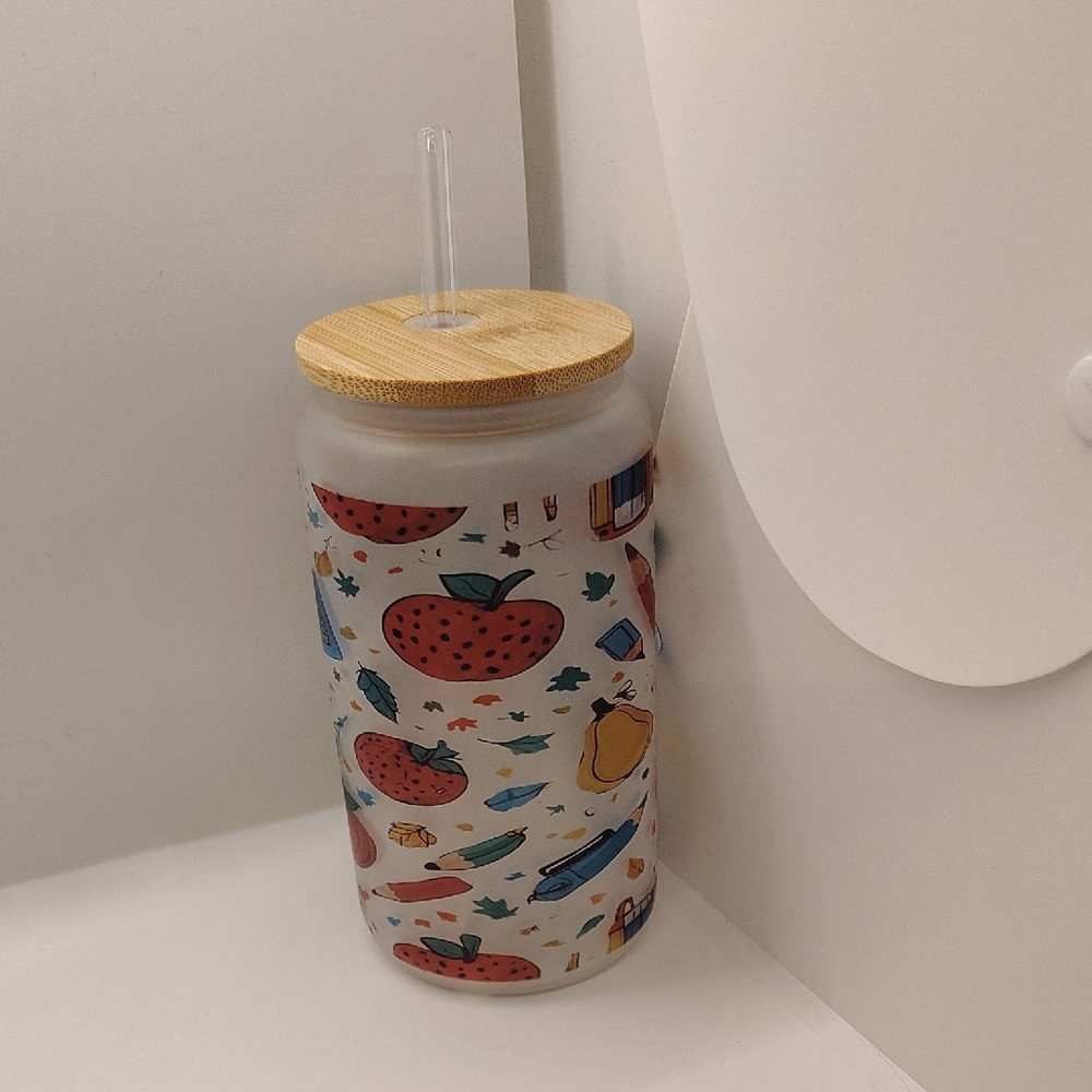 Strawberry Patterned Glass 16oz Tumbler with Bamboo Lid